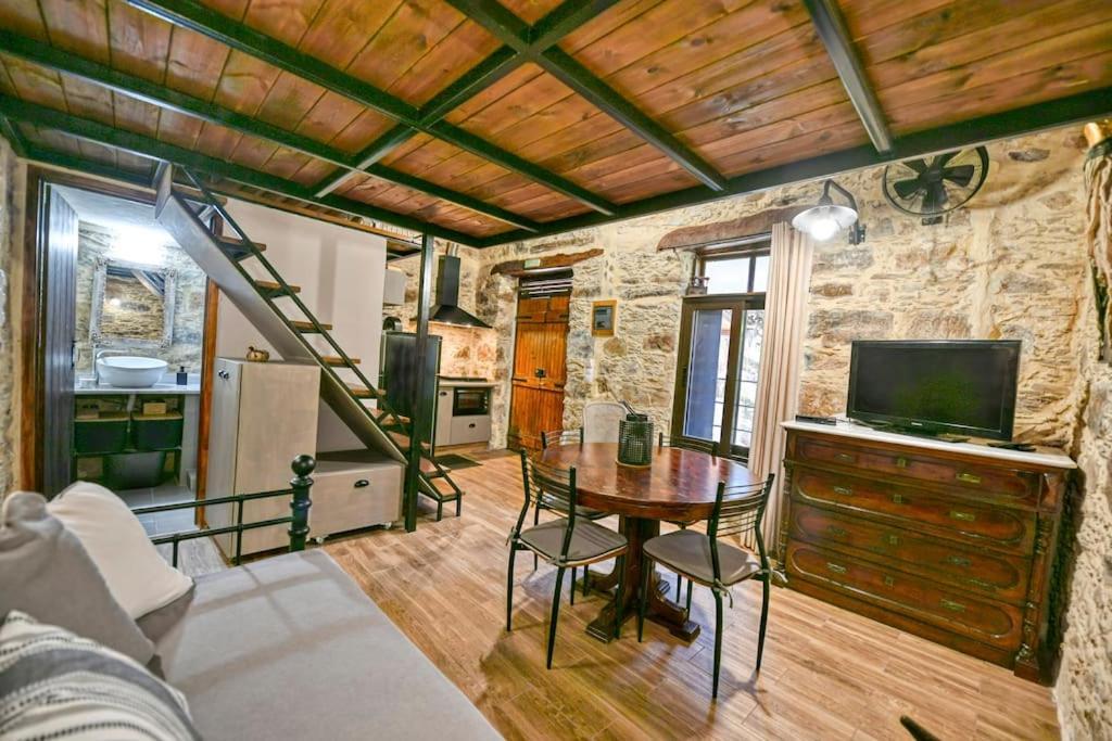 Pefkopetro Loft Villa Chania  Exterior photo